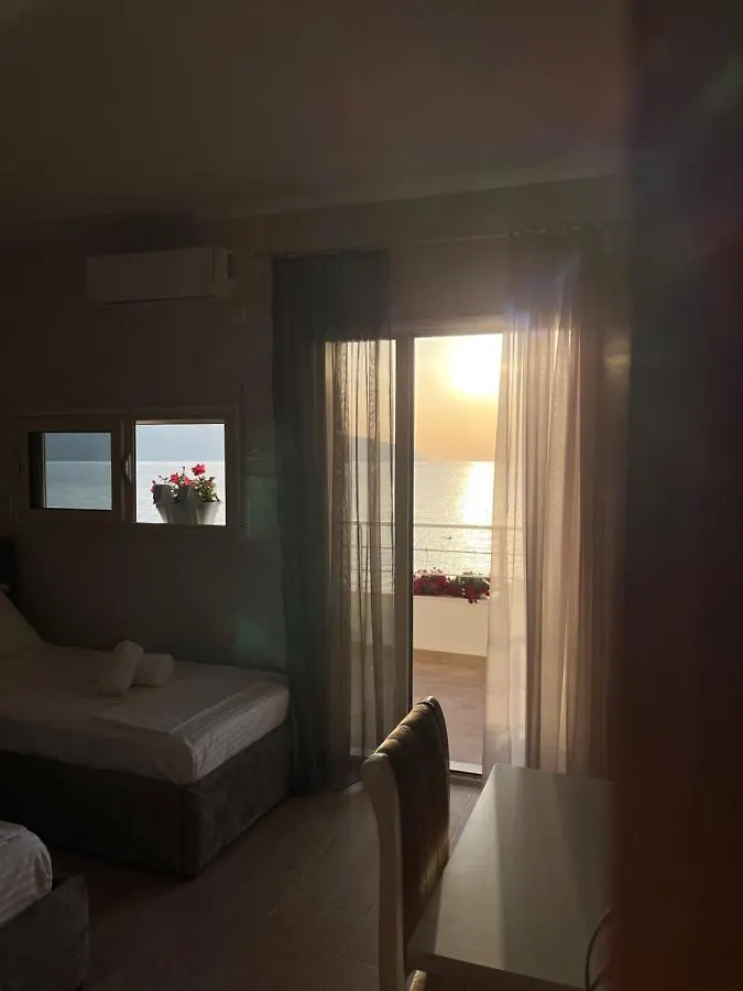 Lotus Apartments Vlorë
