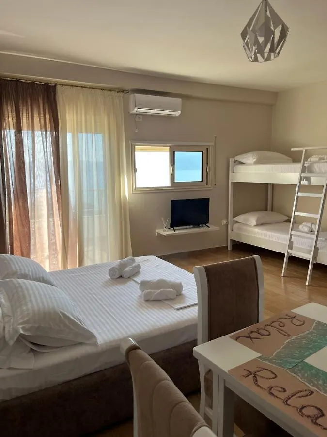Lotus Apartments Vlorë 0*,  Albania