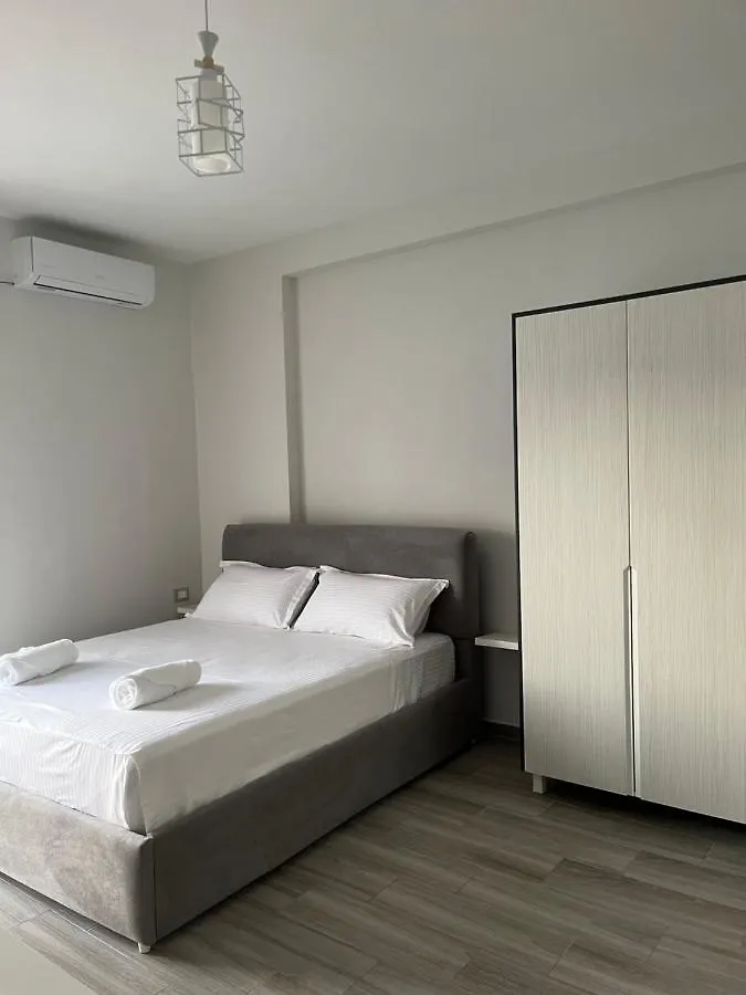 Lotus Apartments Vlorë Albania