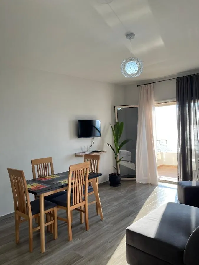 Lotus Apartments Vlorë