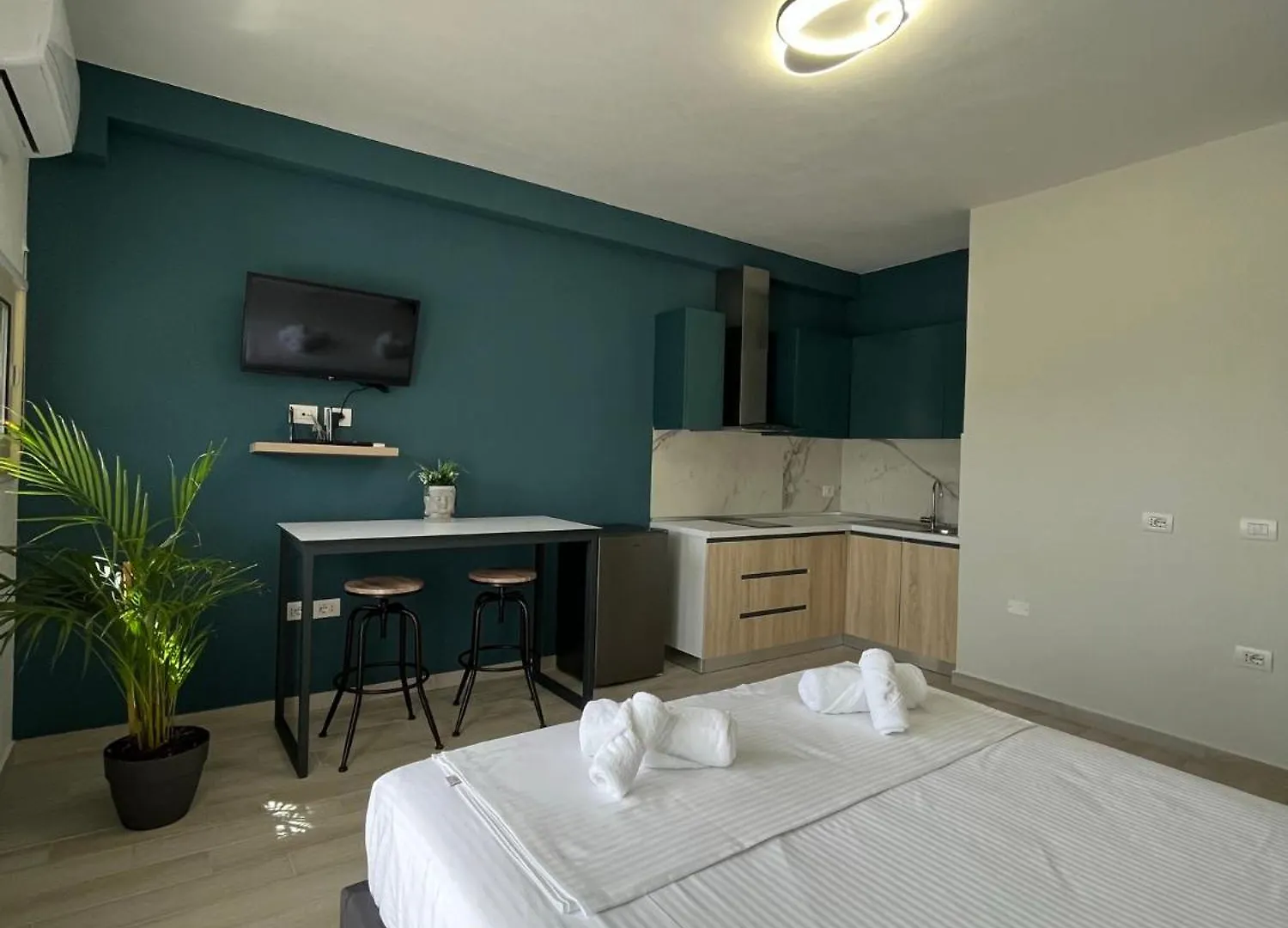 Lotus Apartments Vlorë